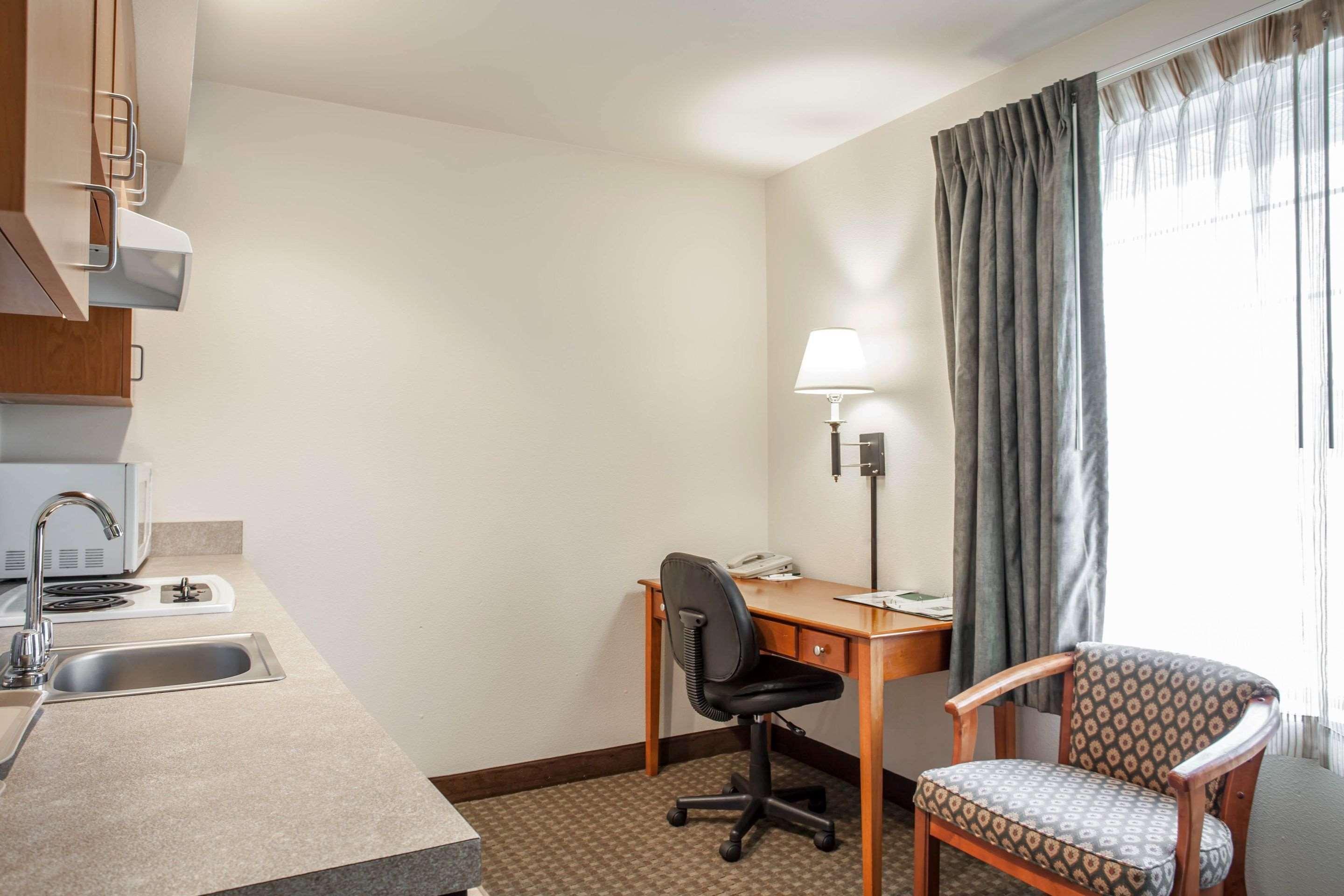 Quality Inn & Suites Federal Way - Seattle Bagian luar foto