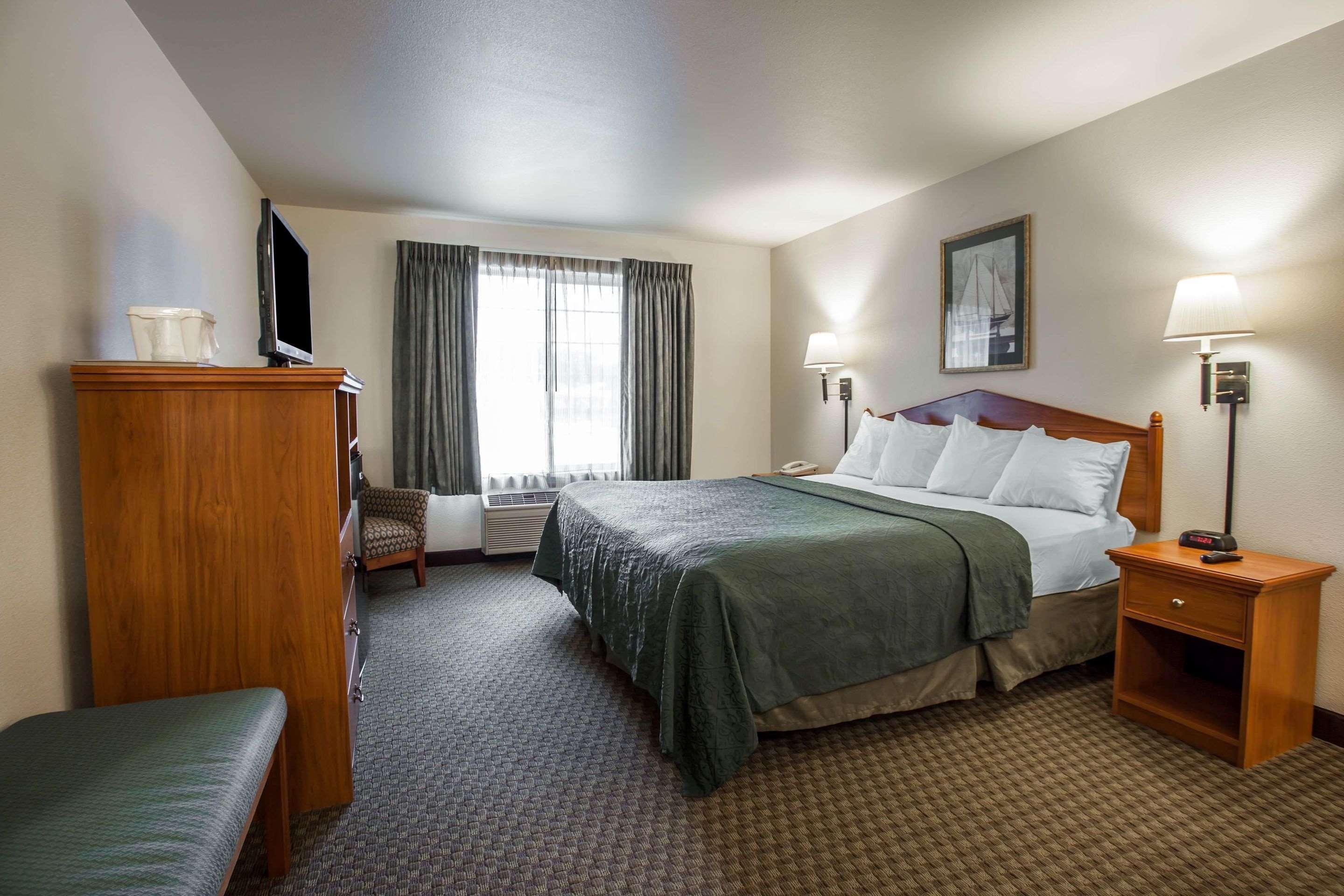Quality Inn & Suites Federal Way - Seattle Bagian luar foto