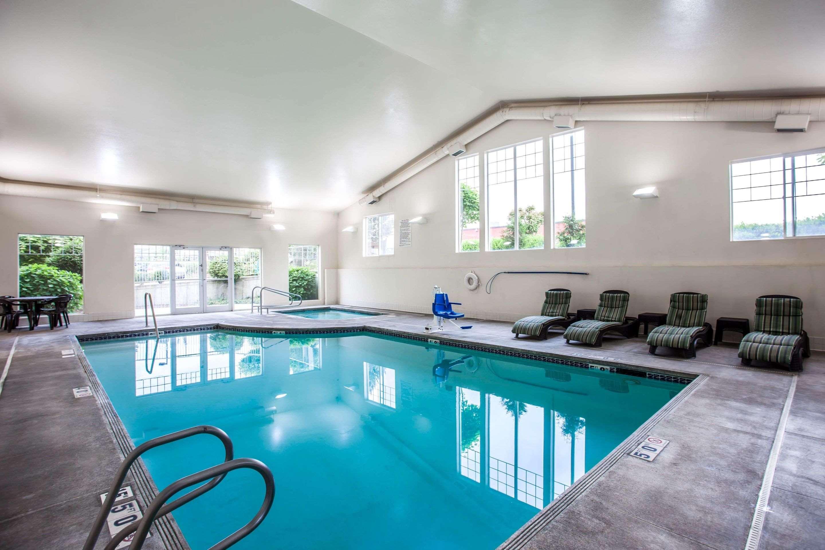 Quality Inn & Suites Federal Way - Seattle Bagian luar foto