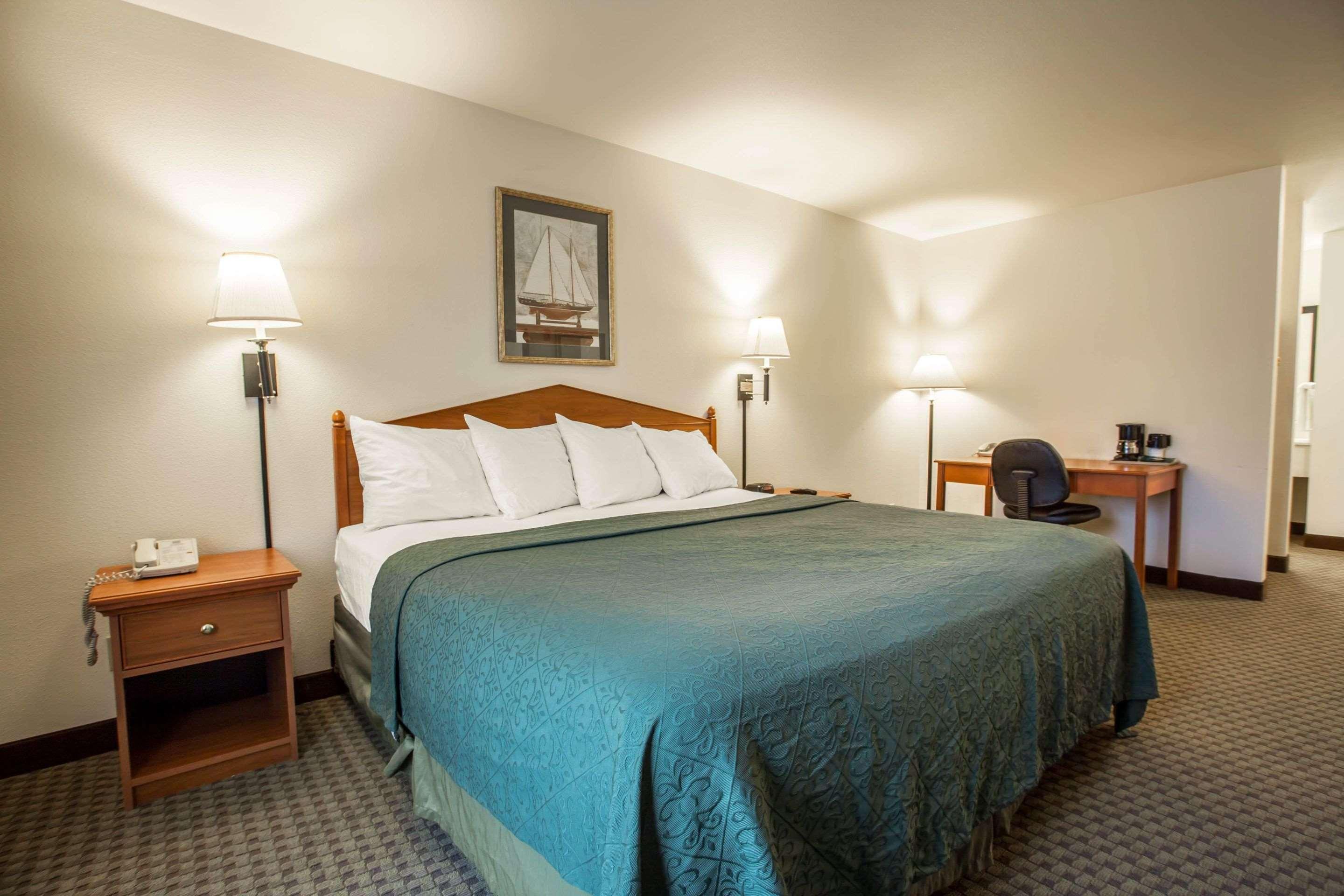 Quality Inn & Suites Federal Way - Seattle Bagian luar foto