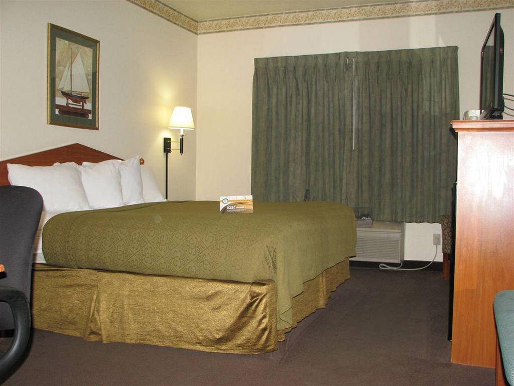 Quality Inn & Suites Federal Way - Seattle Bagian luar foto